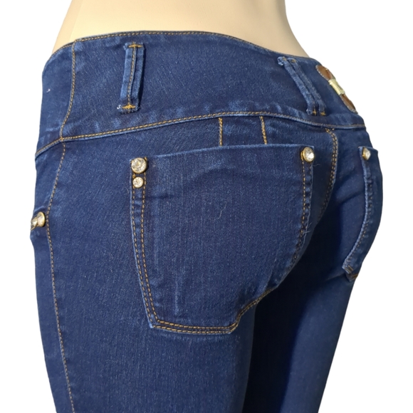 *NEW* Colombian Authentic Butt Lifter Bell Leg Jeans Size 8 - Picture 10 of 16